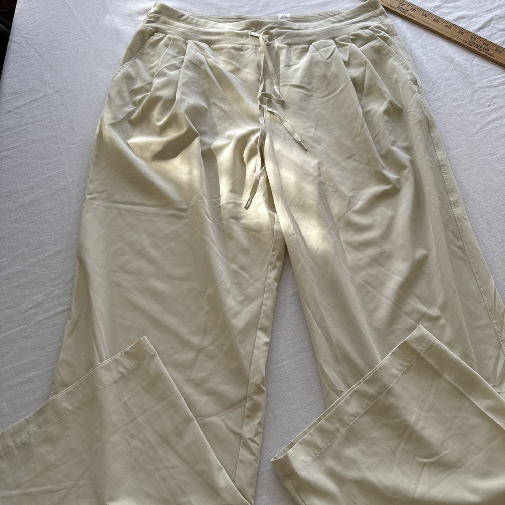CALIA by Carrie Underwood Womens XL Beige Travel Track Pants Yoga Athleisure